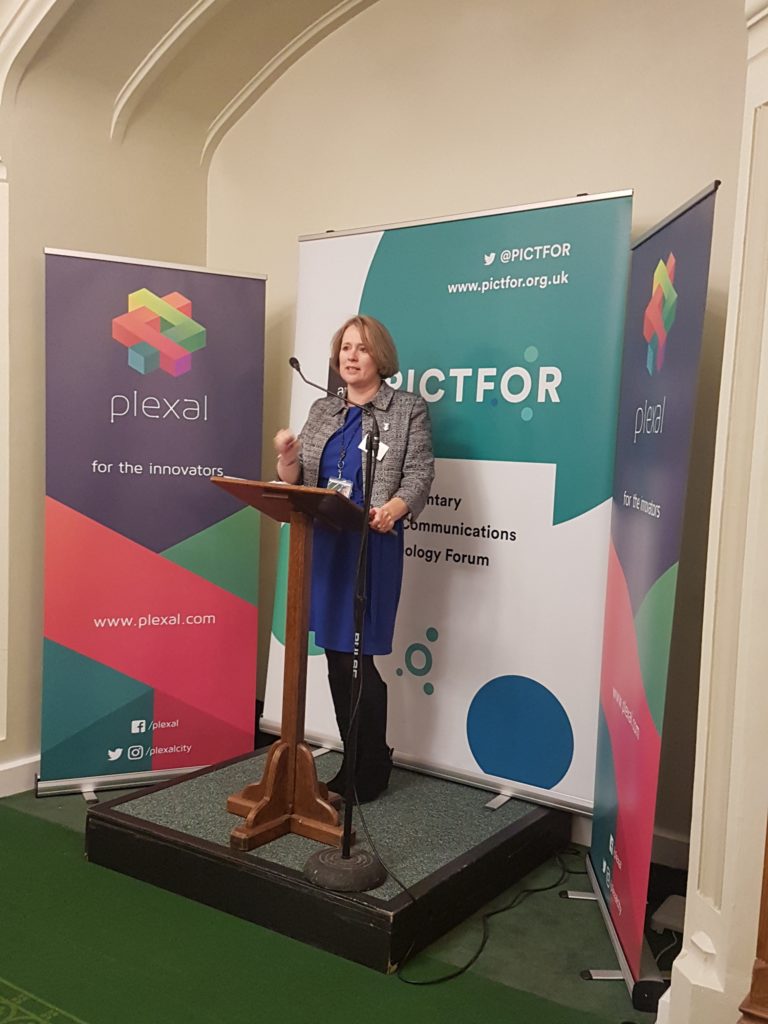 Vicky Ford MP presenting at the PICTFOR Diversity in Tech event